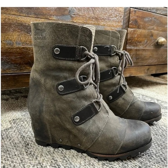 Sorel Joan of arctic booties sz 8.5 - Picture 1 of 8